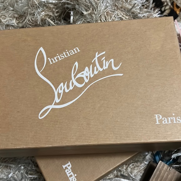 Christian Louboutin Nude Patent leather Pigalle 120